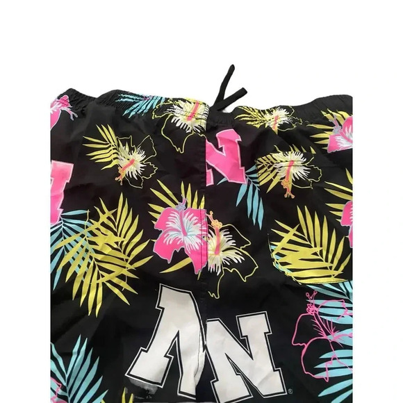 FOCO Black Floral Print Tropical Drawstring Shorts Size Large - Picture 2 of 9